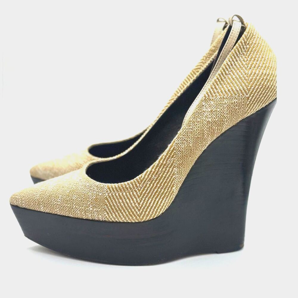 Burberry Tan Woven Platform Wedge Pumps Black Heels Sz 39